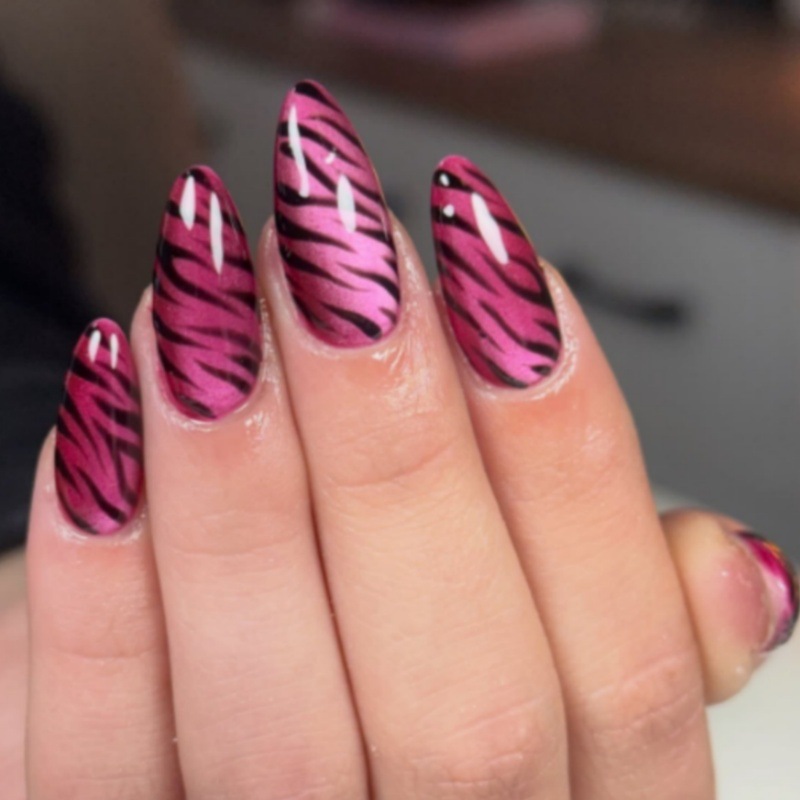 Nail Art Zebra - 24개입, 장미빛 붉은색, 고양이 눈 모양의
